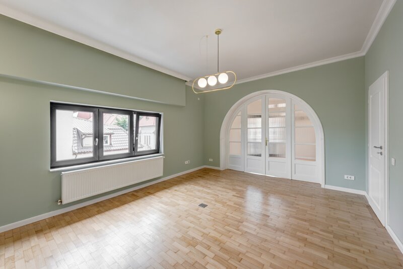 Banu Manta/ Titulescu, Lic. Neculce, Renovat 2023, Comision 0 %